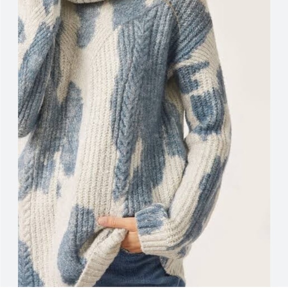 Pilco Anthropologie Sweaters - Cozy PILCRO Anthropologie Small Cowl Neck Knit Sweater - Soft Girl Aesthetic